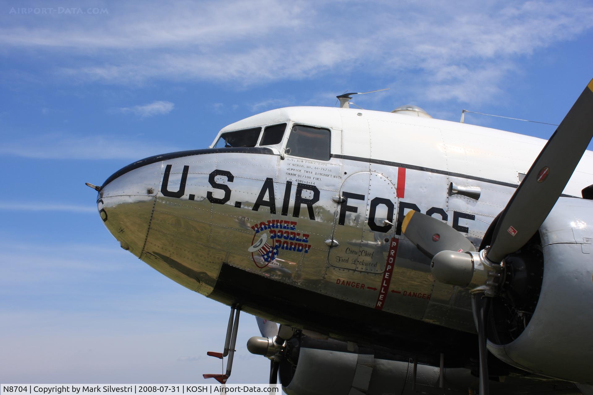 N8704, 1944 Douglas DC3C-S4C4G (TC-47B-30-DK) C/N 33048, Oshkosh 2008