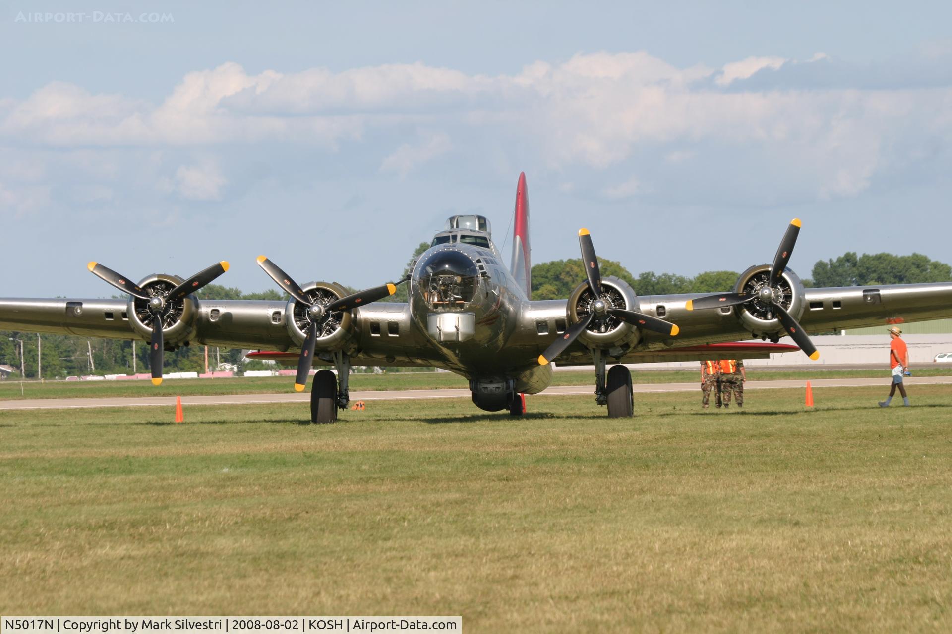 N5017N, 1944 Lockheed/Vega (Boeing) B-17G-105-VE Flying Fortress C/N 8649, Oshkosh 2008