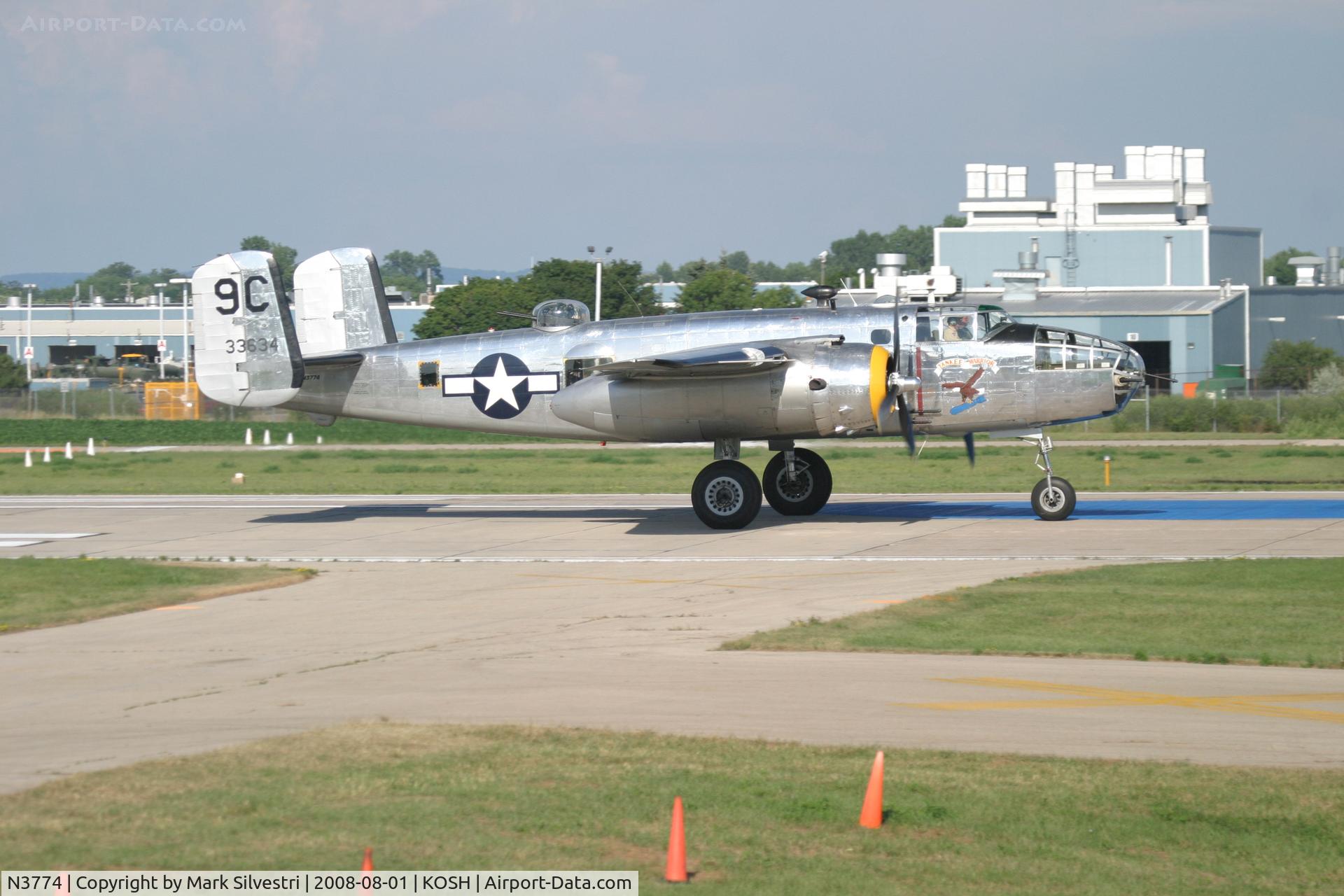 N3774, 1943 North American B-25D Mitchell C/N 100-23960, Oshkosh 2008