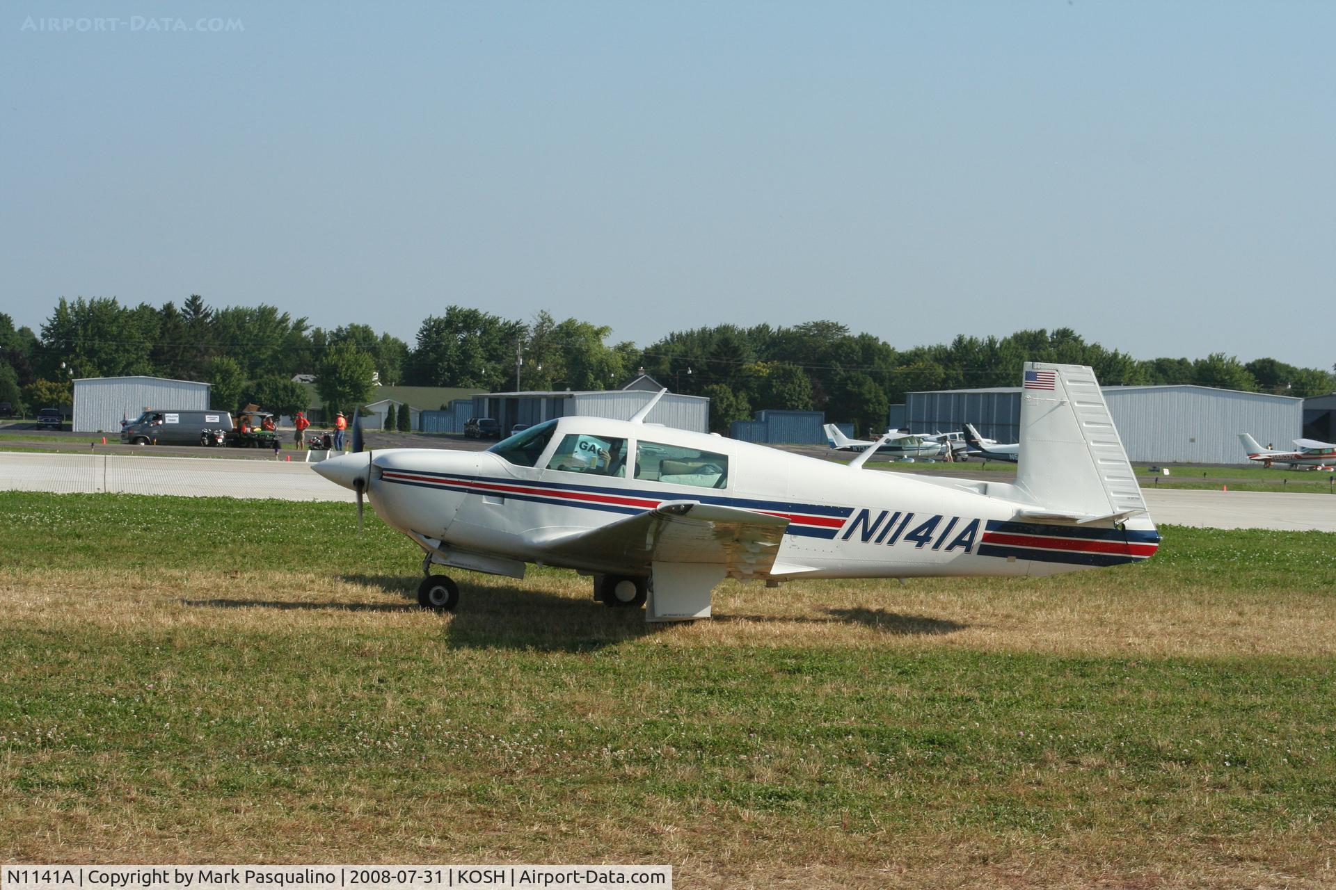 N1141A, 1981 Mooney M20J 201 C/N 24-1164, Mooney M20J