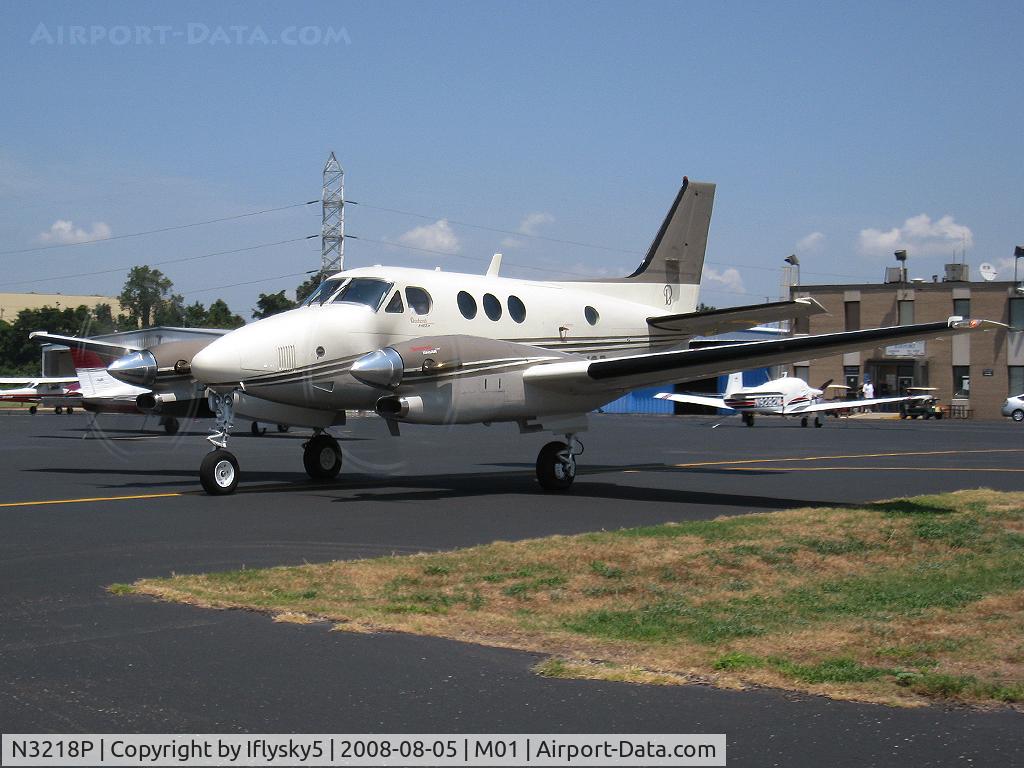 N3218P, 1995 Beech C90A King Air C/N LJ-1411, N3218P BEECH C90A KING AIR