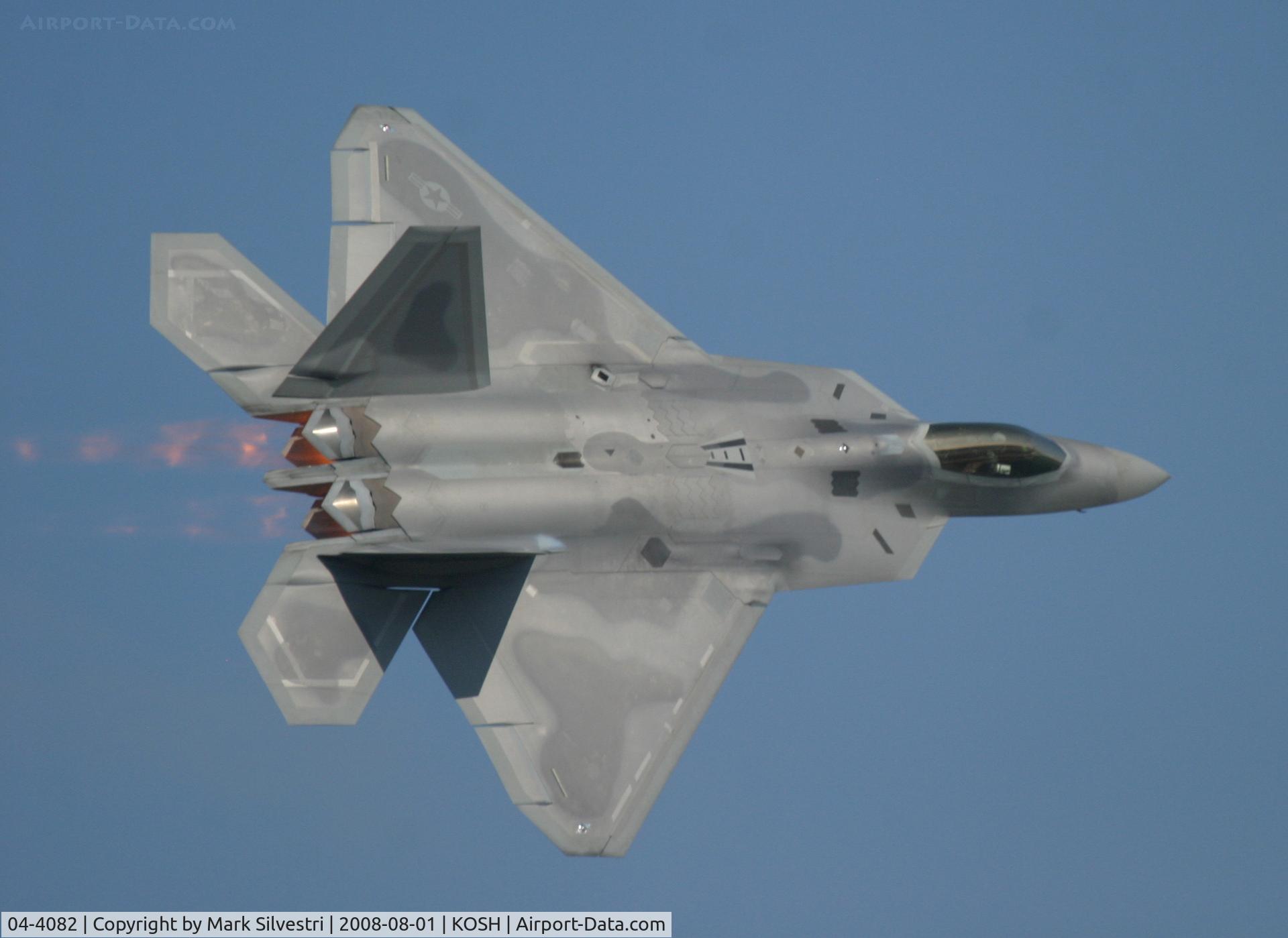 04-4082, 2004 Lockheed Martin F-22A Raptor C/N 4082, Oshkosh 2008