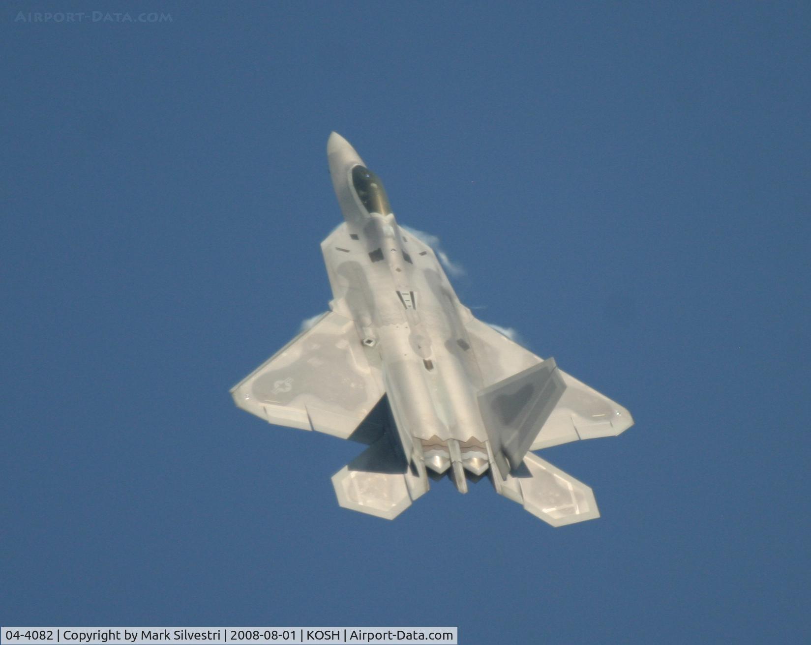 04-4082, 2004 Lockheed Martin F-22A Raptor C/N 4082, Oshkosh 2008