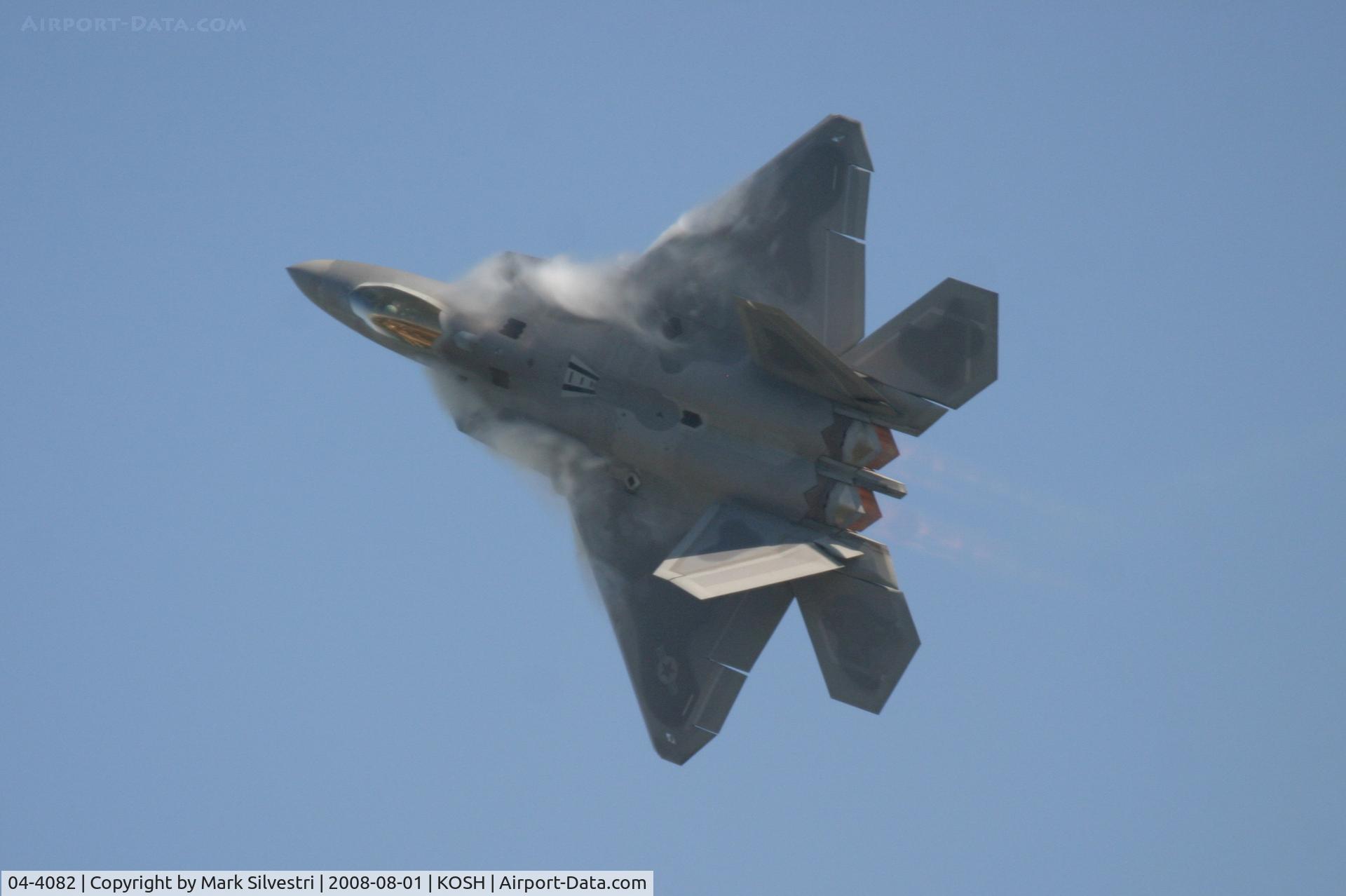 04-4082, 2004 Lockheed Martin F-22A Raptor C/N 4082, Oshkosh 2008