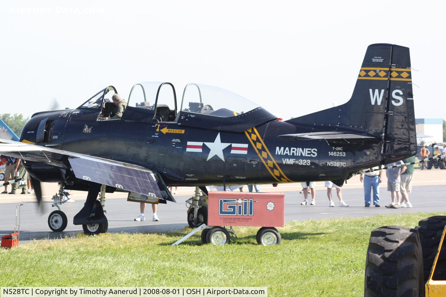 N528TC, 1957 North American T-28C Trojan C/N 252-16, EAA AirVenture 2008