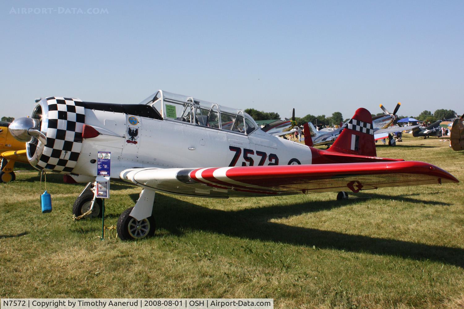 N7572, 1941 North American AT-6D Texan C/N 41-34018, EAA AirVenture 2008