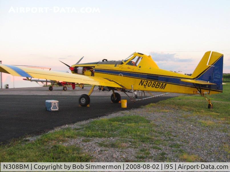N308BM, 2008 Air Tractor Inc AT-502B C/N 502B-2628, Getting some repair work on the ramp at Kenton, OH