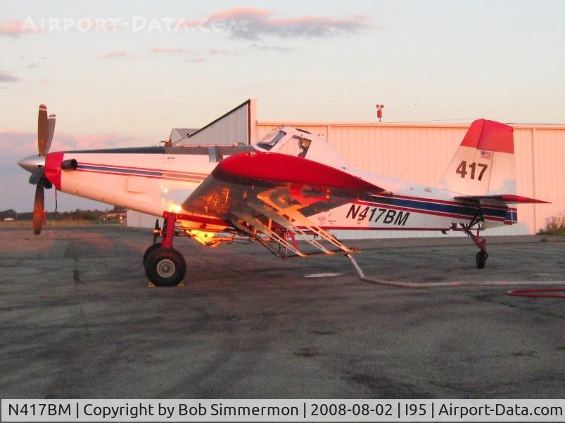 N417BM, 2007 Air Tractor Inc AT-802A C/N 802A-0276, On the ramp at Kenton, OH