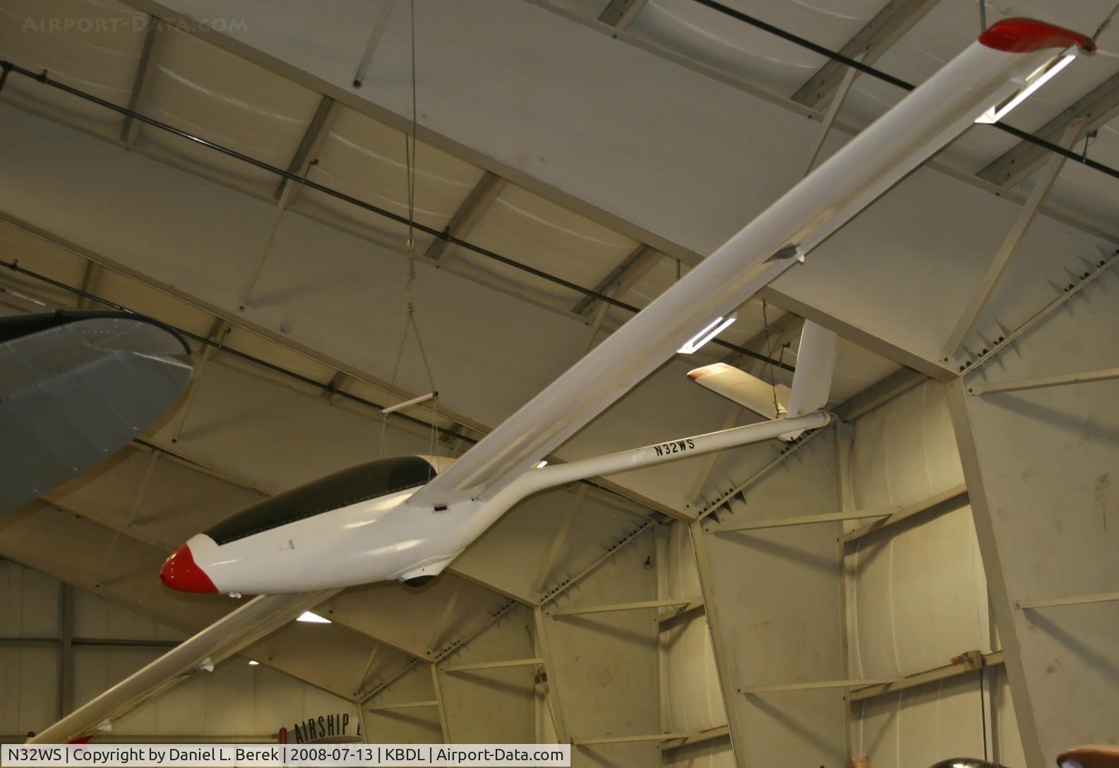 N32WS, Monnett Monerai S C/N 22, The first aircraft to bear this N-number was this nifty experimental sailplane, now on display at the New England Air Museum.