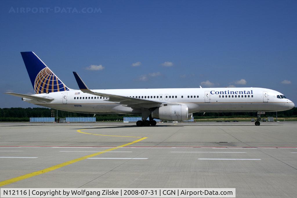 N12116, 1996 Boeing 757-224 C/N 27558, visitor
