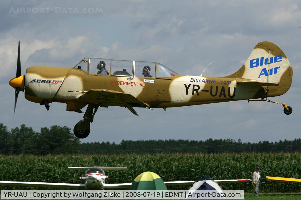 YR-UAU, Yakovlev Yak-52 C/N 0512603, visitor