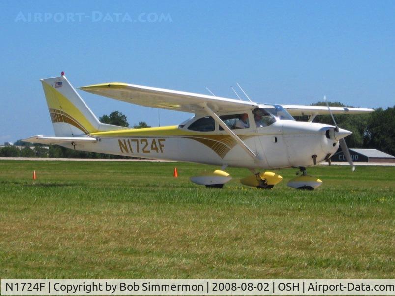 N1724F, 1966 Cessna 172H C/N 17255119, Airventure 2008 - Oshkosh, WI