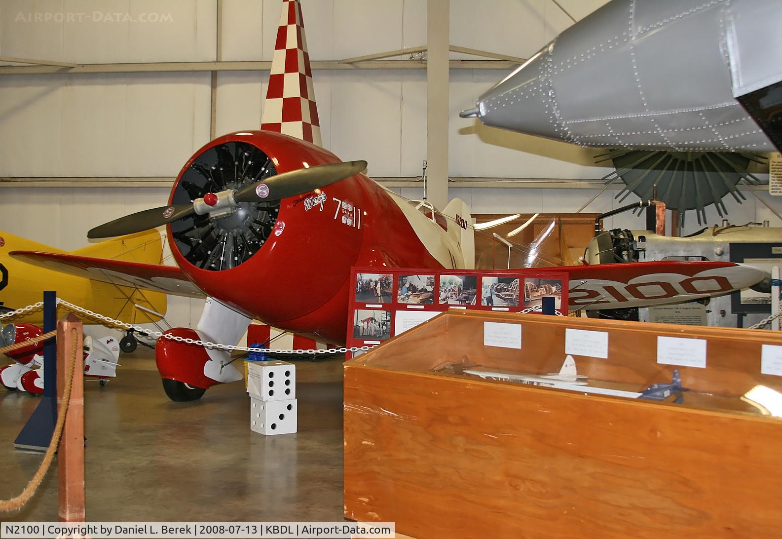 N2100, 1932 Granville Brothers Gee Bee Sportster D C/N R-1, Reproduction of a 1932 classic on display at NEAM.