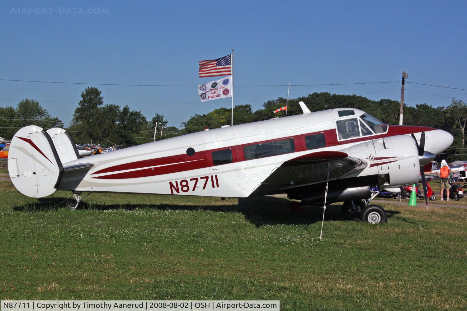 N87711, 1963 Beech H-18 C/N BA-650, EAA AirVenture 2008