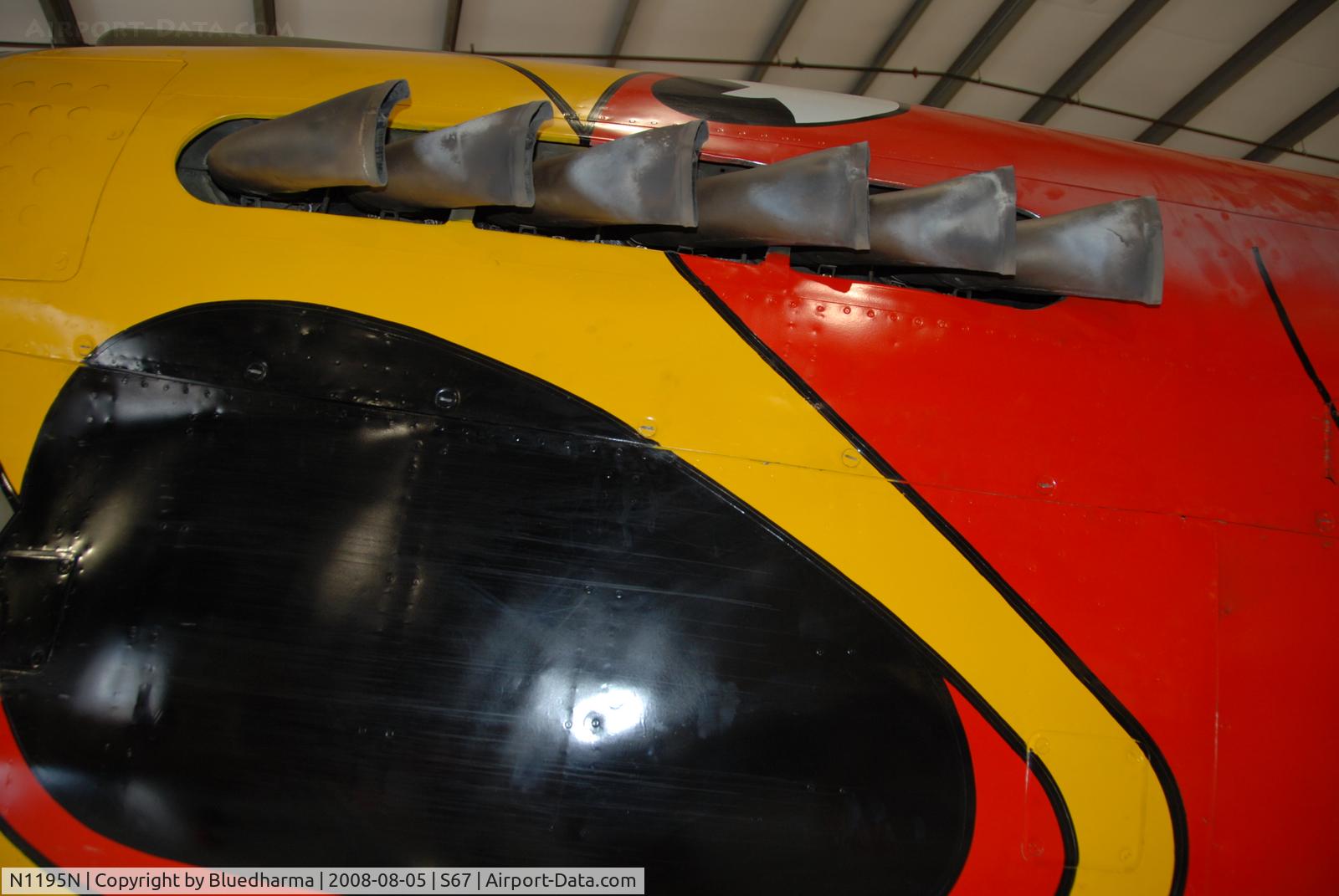 N1195N, 1942 Curtiss P-40N Warhawk C/N 130158, Parrot head P40 on display at Warhawk Air Museum.