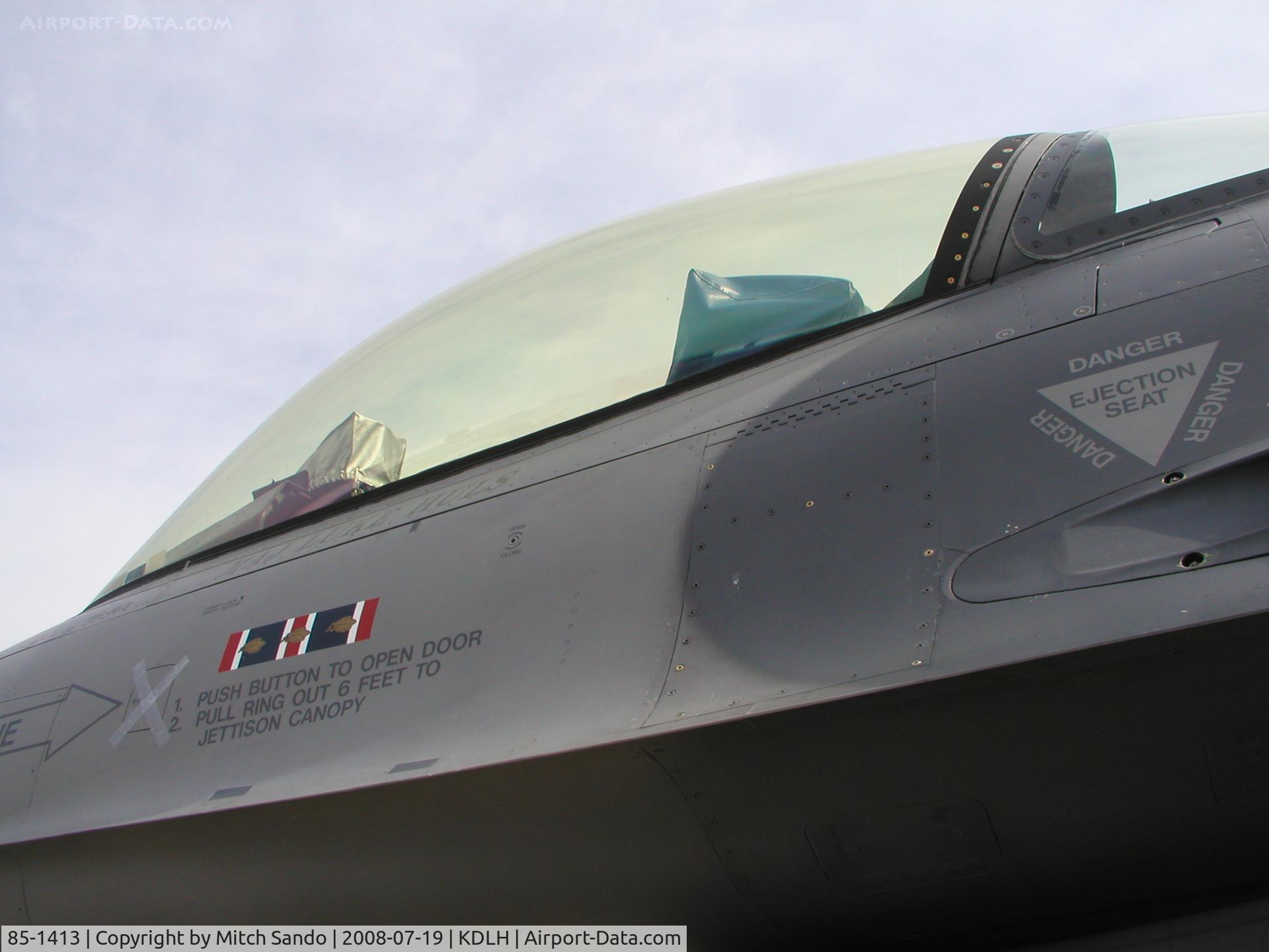 85-1413, General Dynamics F-16C Fighting Falcon C/N 5C-193, Duluth Air and Aviation Expo 2008.