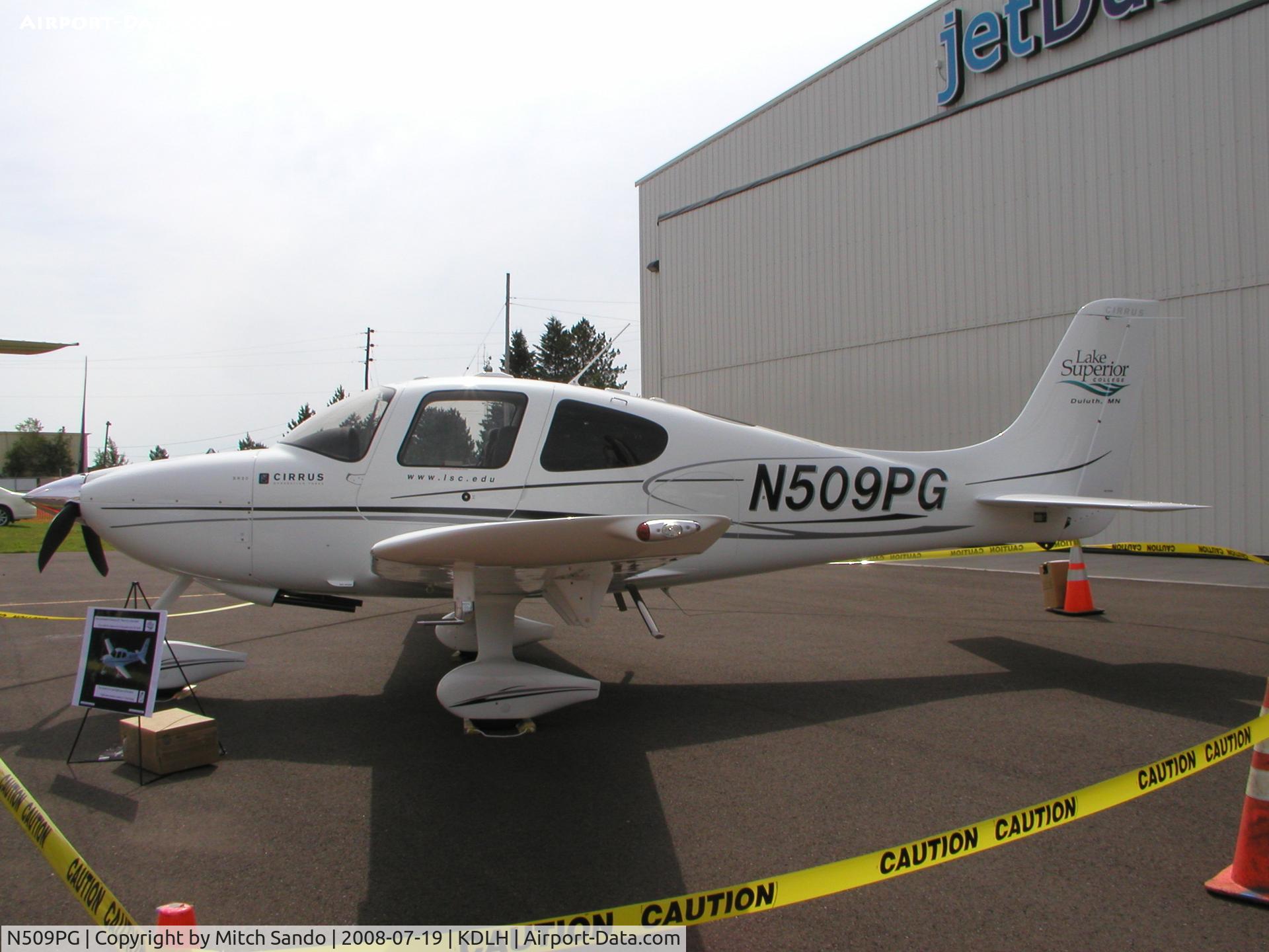 N509PG, 2008 Cirrus SR20 C/N 1979, Duluth Air and Aviation Expo 2008.