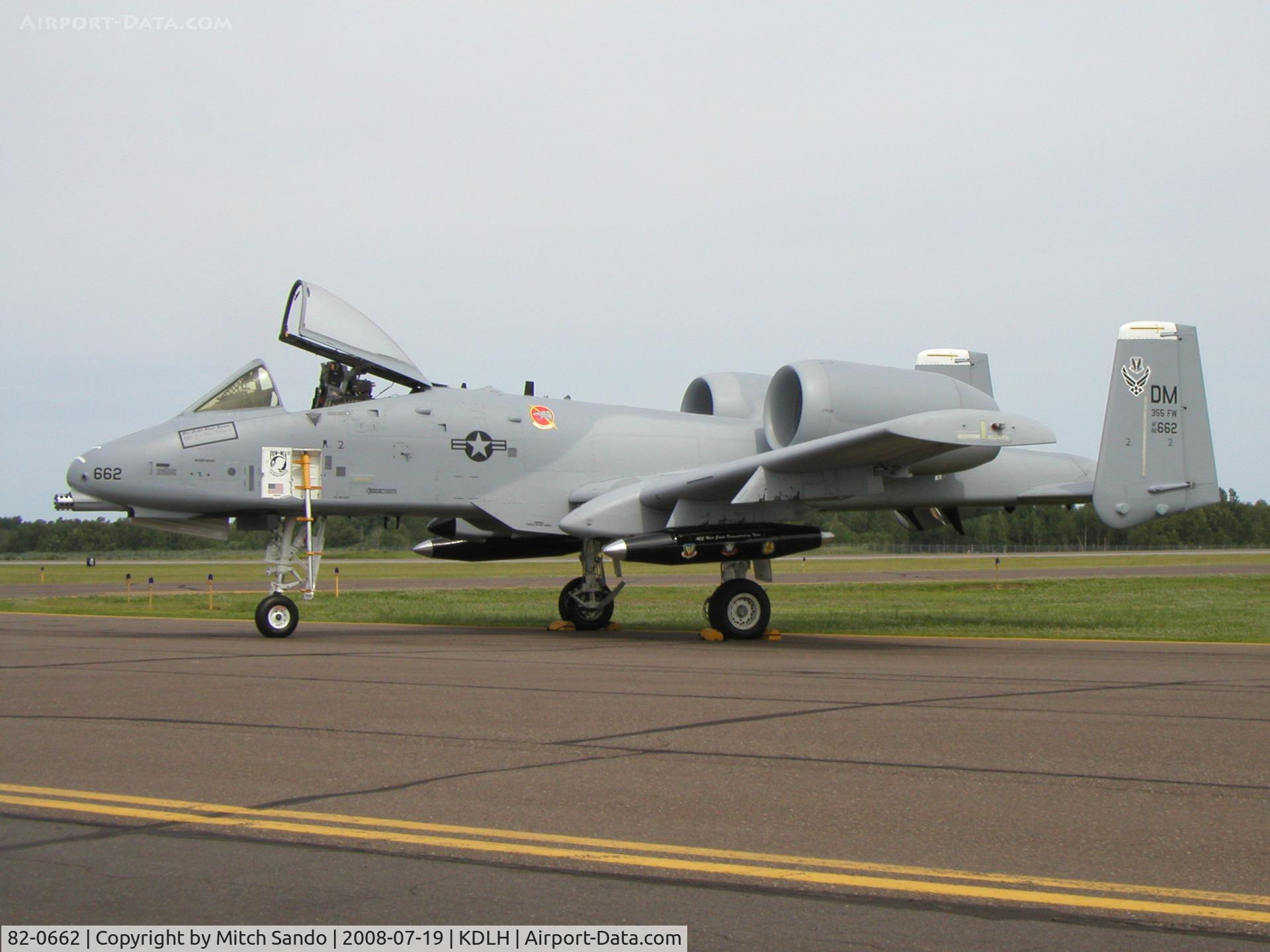 82-0662, 1982 Fairchild Republic A-10A Thunderbolt II C/N A10-0710, Duluth Air and Aviation Expo 2008.
