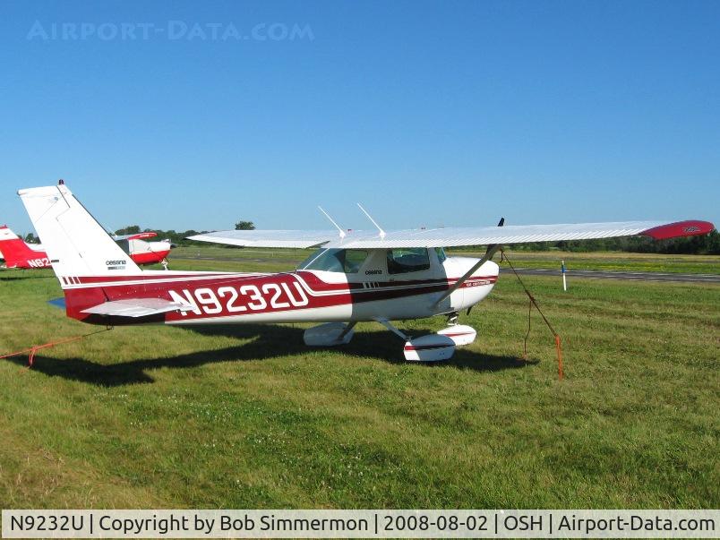 N9232U, 1976 Cessna 150M C/N 15078182, In the transient parking area at Fond du Lac, WI during Airventure 2008