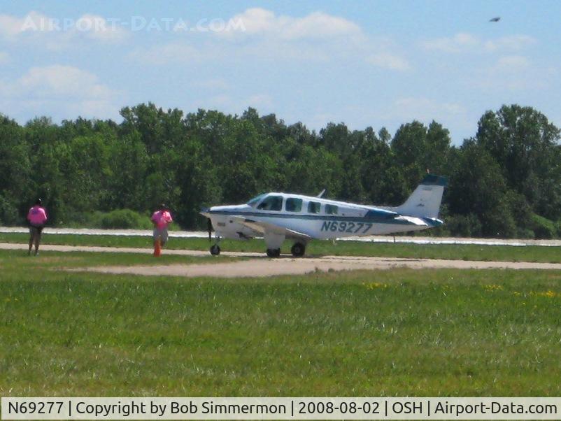 N69277, 1984 Beech 36 Bonanza C/N E-2148, Airventure 2008 - Oshkosh, WI