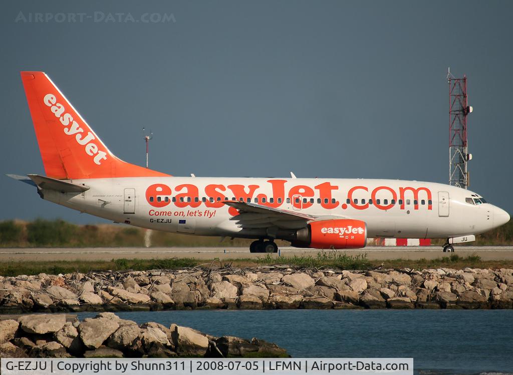 G-EZJU, 2003 Boeing 737-73V C/N 32416, Rolling for departure...
