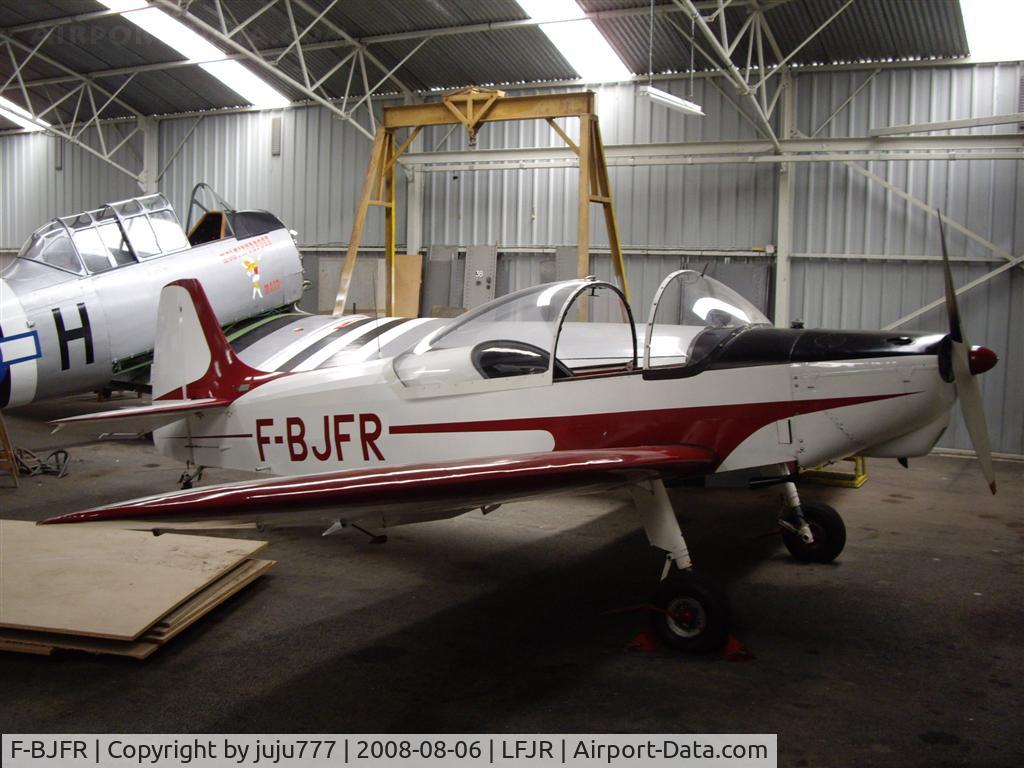 F-BJFR, Scintex CP-301C-1 Emeraude C/N 547, on reserve at Angers Loire Muséum