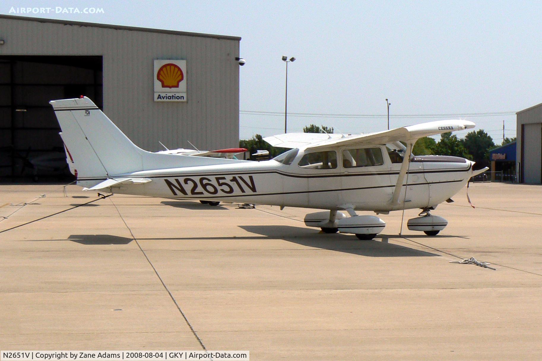 N2651V, 1976 Cessna R172K Hawk XP C/N R1722226, At Arlington Municipal