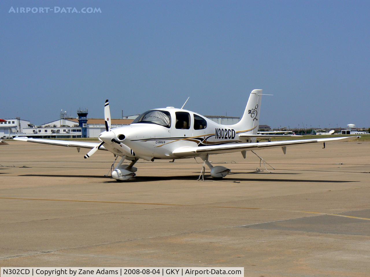N302CD, 2004 Cirrus SR22 G2 C/N 1076, At Arlington Municipal