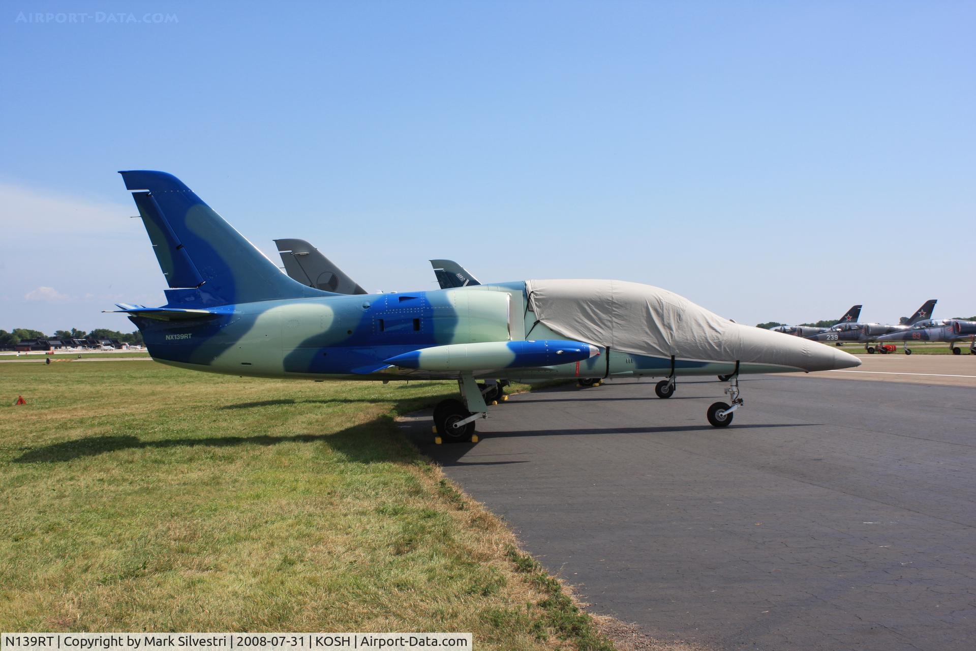 N139RT, 1983 Aero L-39C Albatros Albatros C/N 332505, Oshkosh 2008