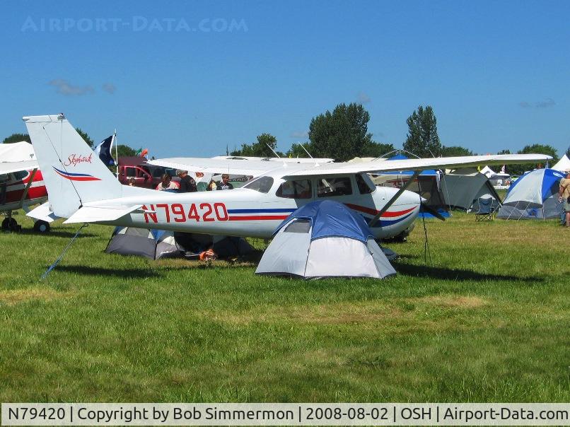 N79420, 1969 Cessna 172K Skyhawk C/N 17258071, Airventure 2008 - Oshkosh, WI