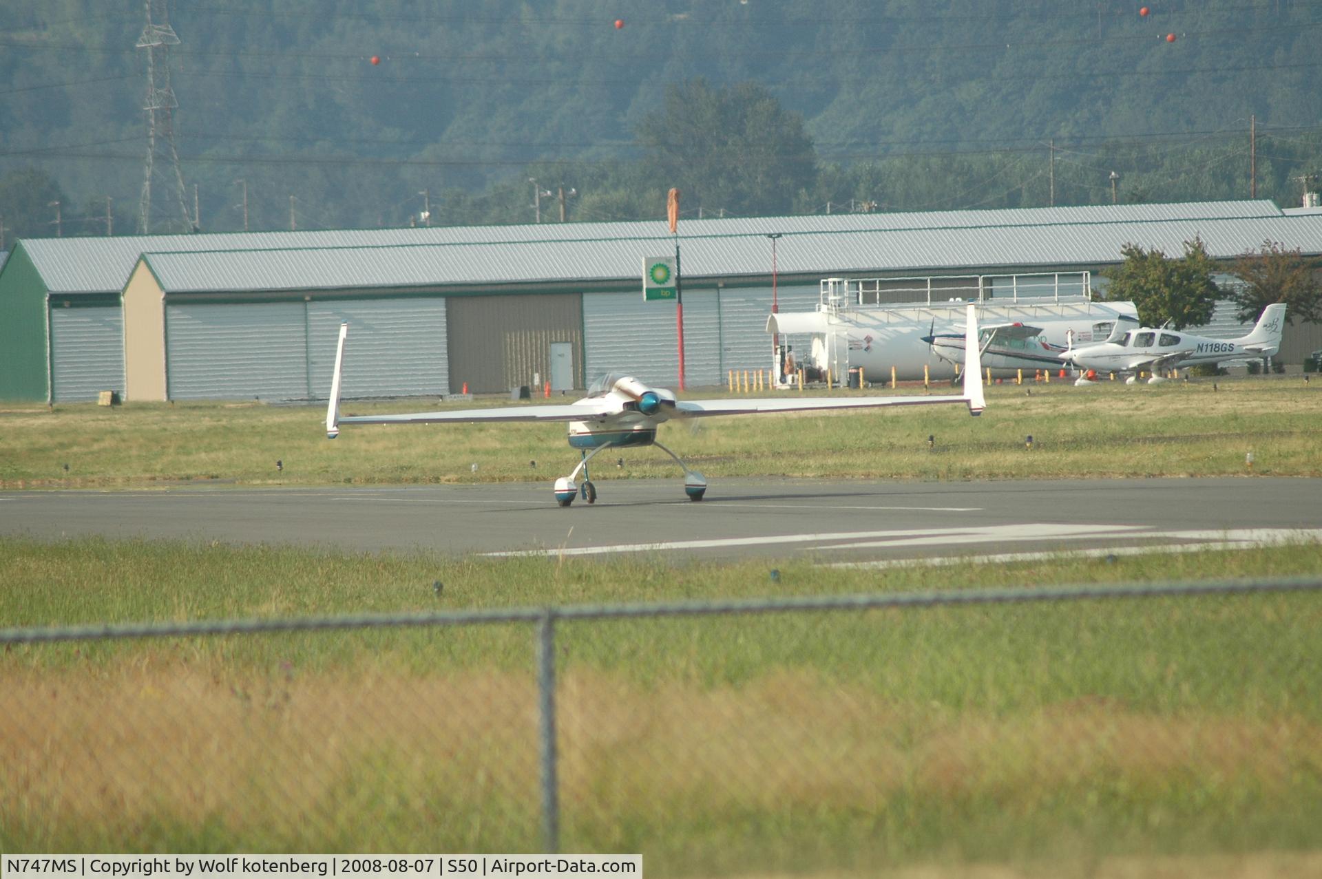 N747MS, 1995 Rutan Long-EZ C/N 1374, headin' south