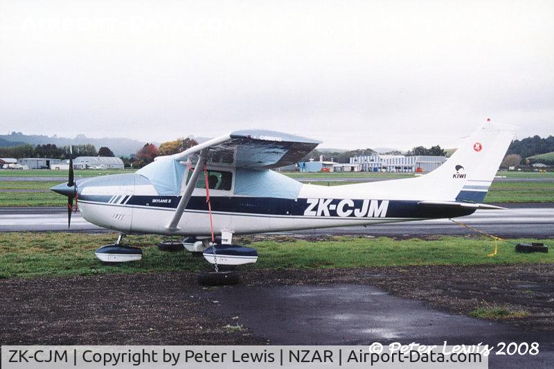 ZK-CJM, Cessna 182Q Skylane C/N 18265402, Andrews Design & Build Ltd., Rangiora - 2005