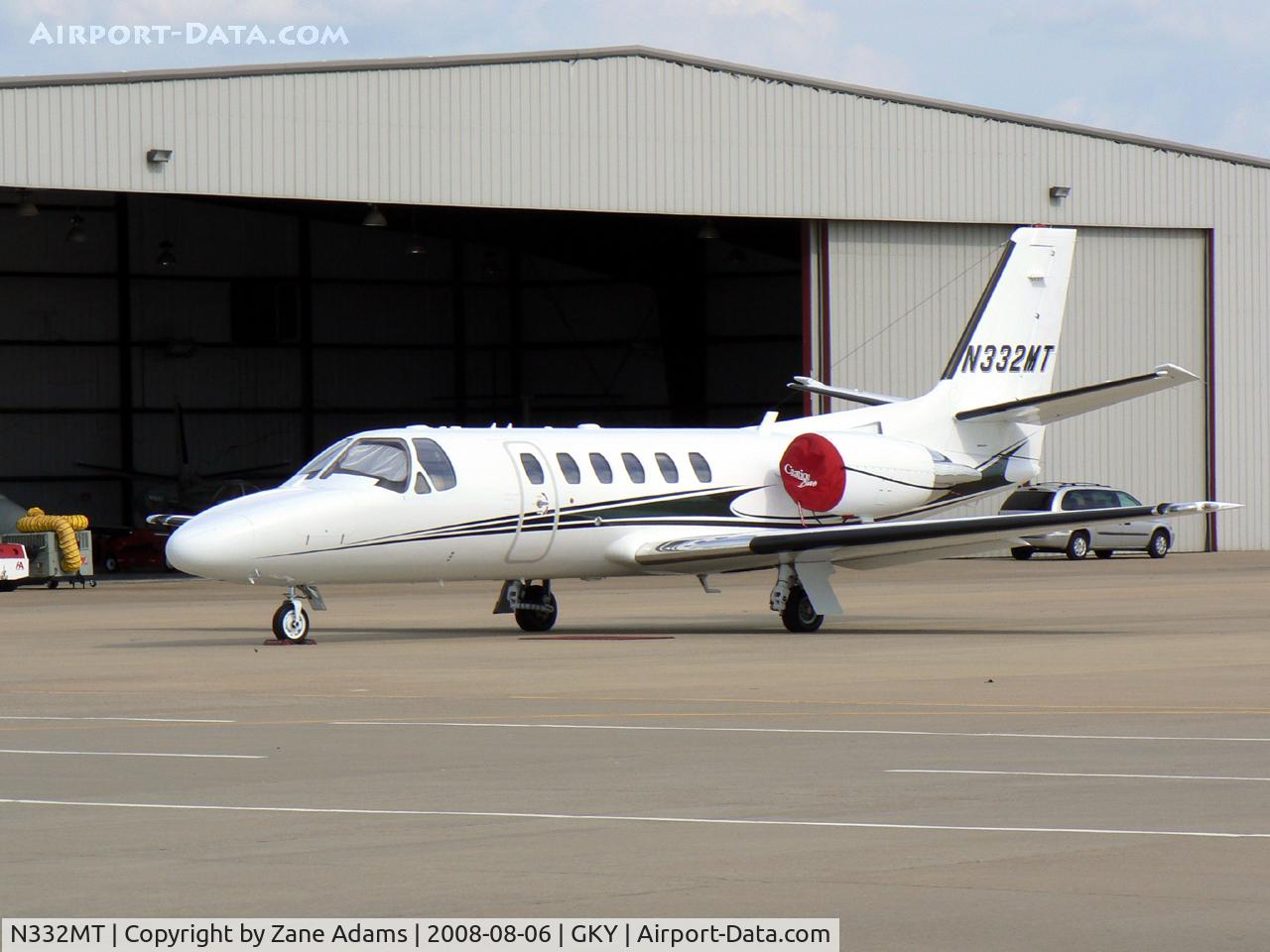 N332MT, 2005 Cessna 550 C/N 550-1105, At Arlington Municipal