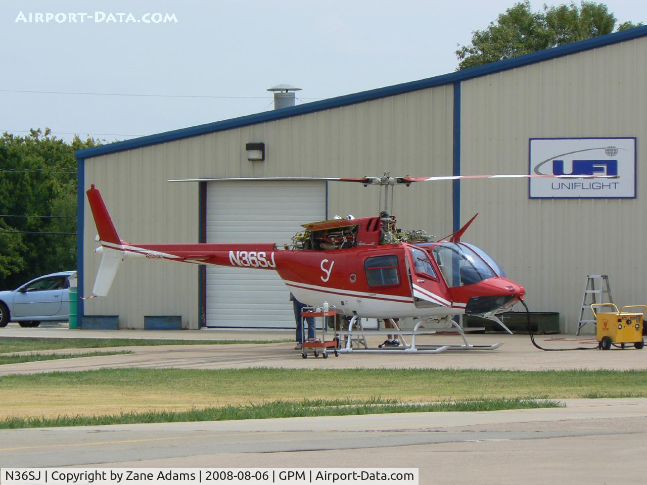 N36SJ, 2007 Bell 206B C/N 4632, At Grand Prairie Municipal