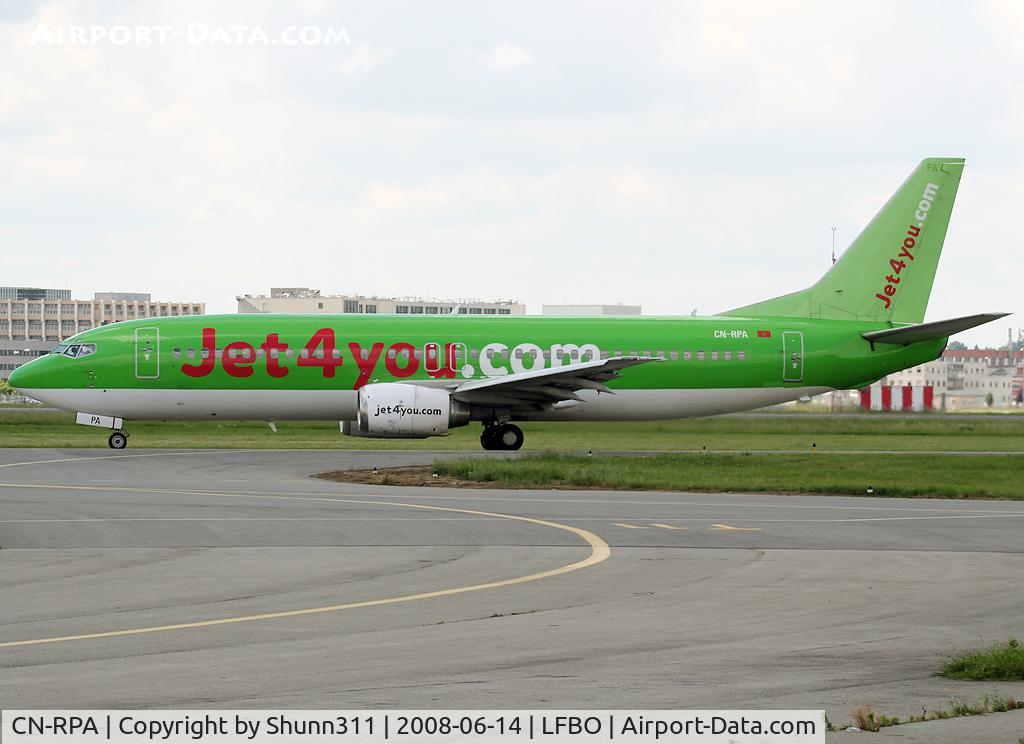 CN-RPA, 1990 Boeing 737-4B3 C/N 24750, Rolling holding poinr rwy 32R for departure...