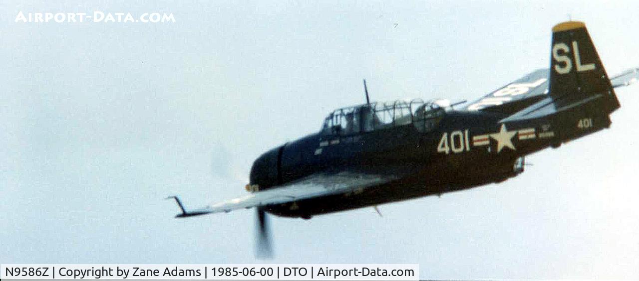 N9586Z, 1945 Grumman TBM-3E Avenger C/N 85886, At Denton Airshow