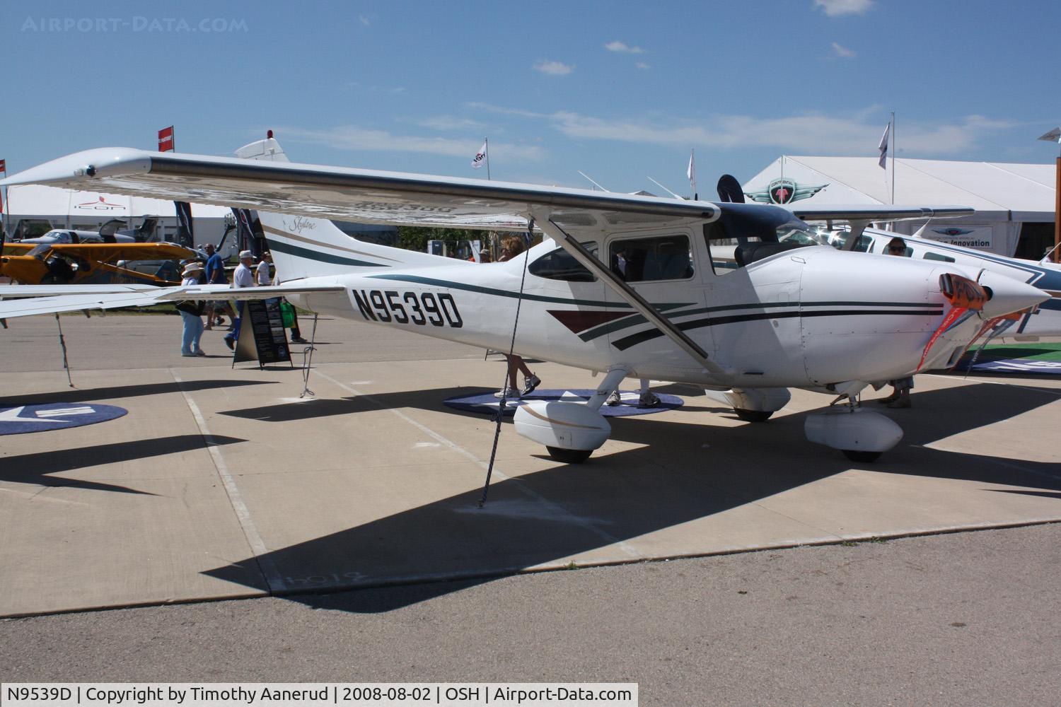 N9539D, Cessna 182S Skylane C/N 18280184, EAA AirVenture 2008, Cessna 182S Skylane, c/n 18280184