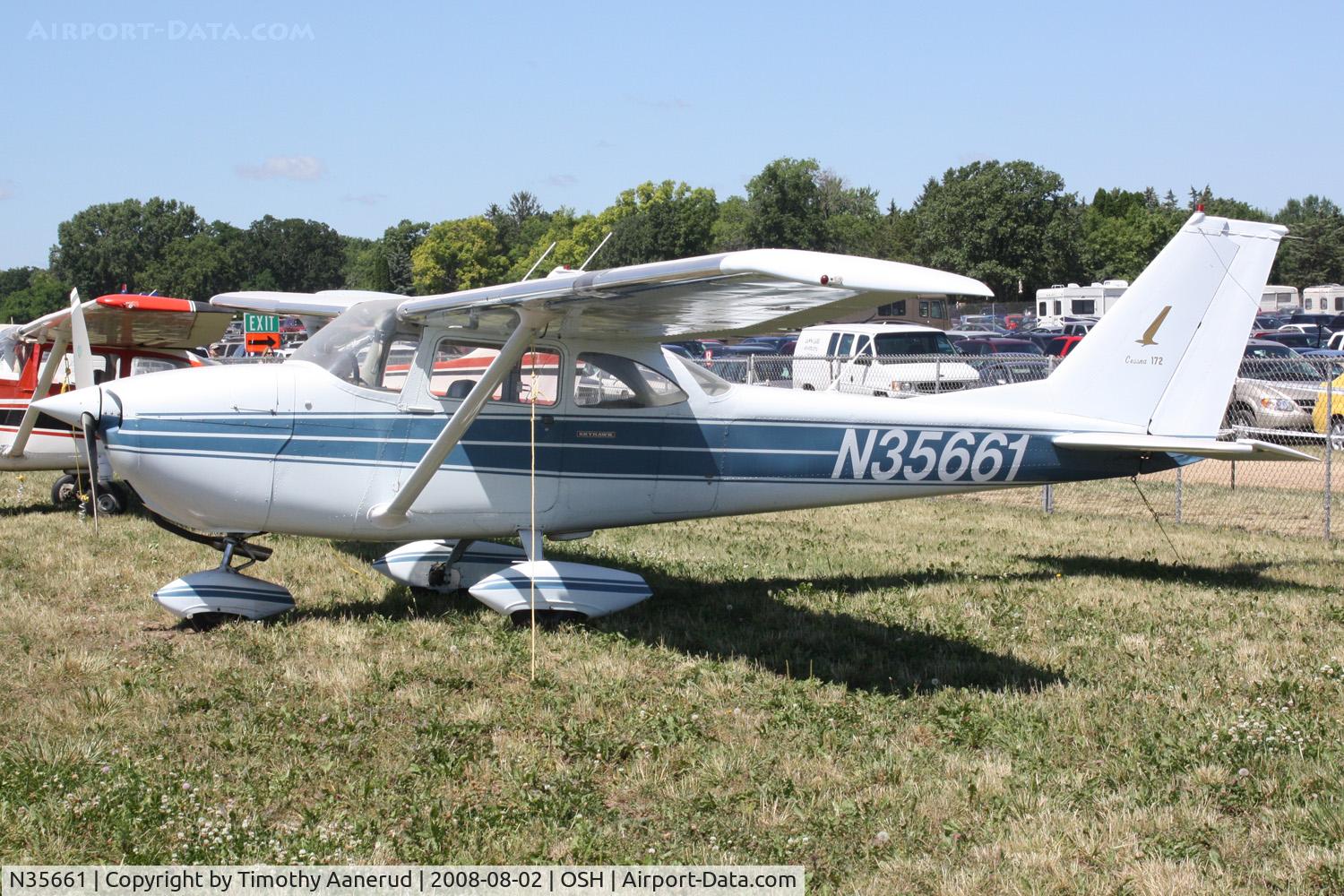 N35661, 1968 Cessna 172I C/N 17256889, EAA AirVenture 2008