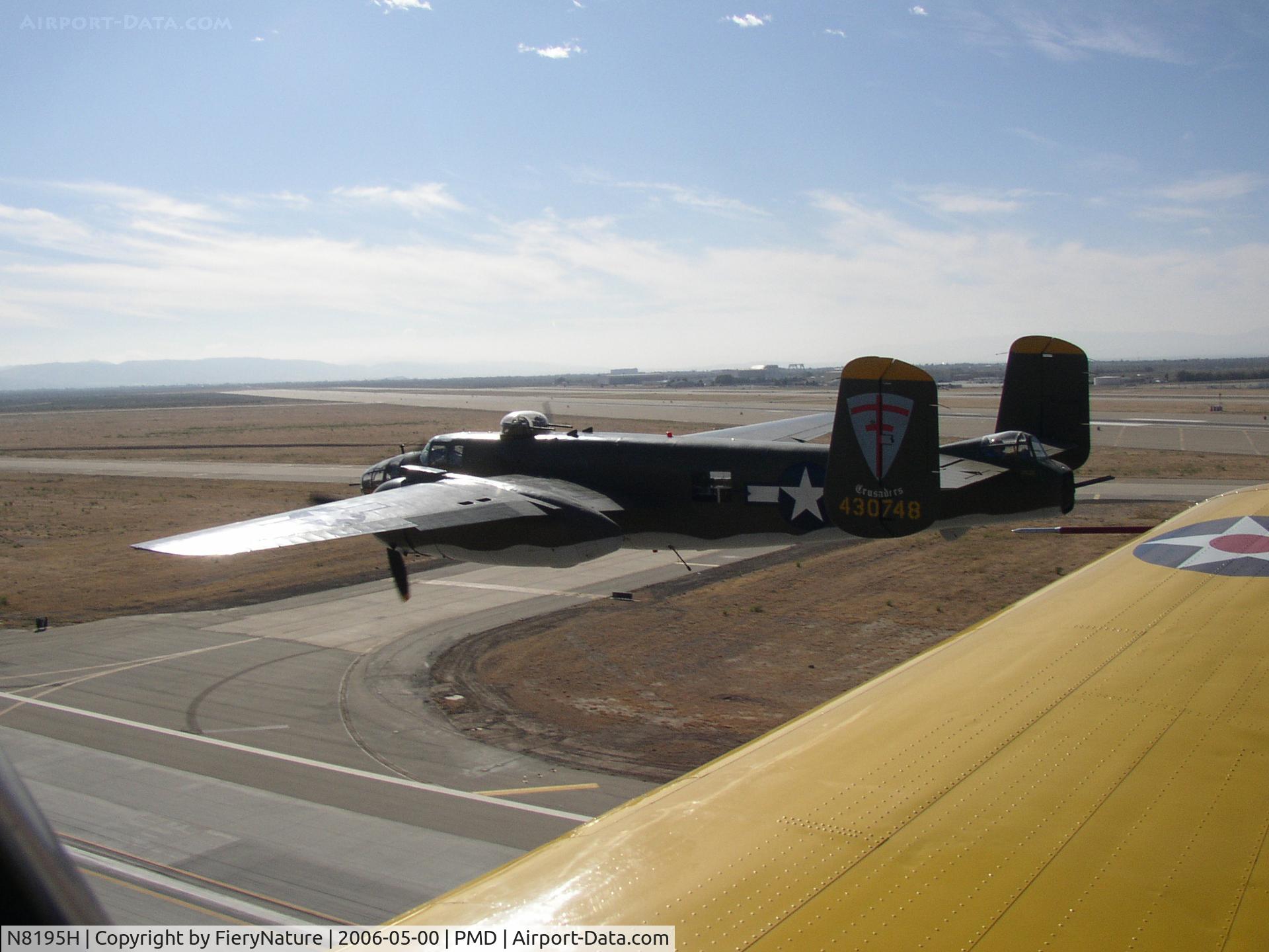 N8195H, 1944 North American TB-25N Mitchell C/N 108-34023 (44-30748), Formation flight into Plant 42.