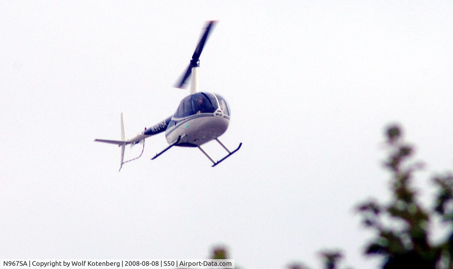 N967SA, 2002 Cessna 172S C/N 172S9067, pattern flying at Auburn, WA