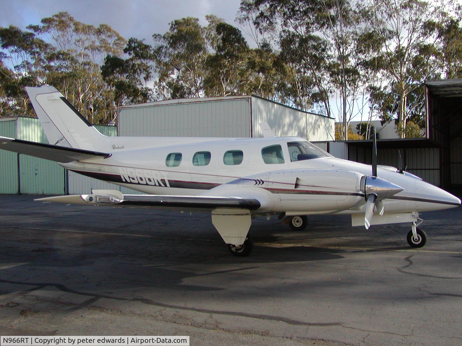 N966RT, 1980 Beech B-60 Duke C/N P-540, montgomery field, san diego,ca
