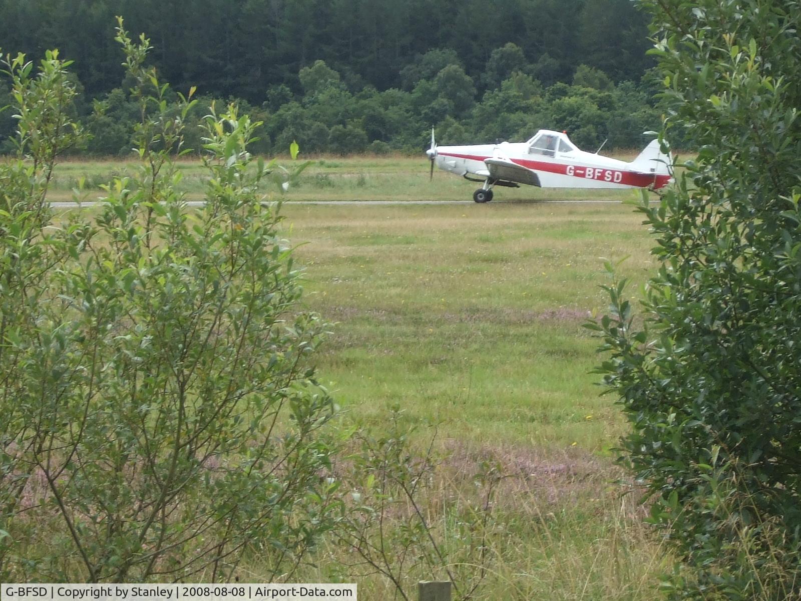 G-BFSD, 1976 Piper PA-25-235 Pawnee C/N 25-7656084, On glider towing duty on Deeside