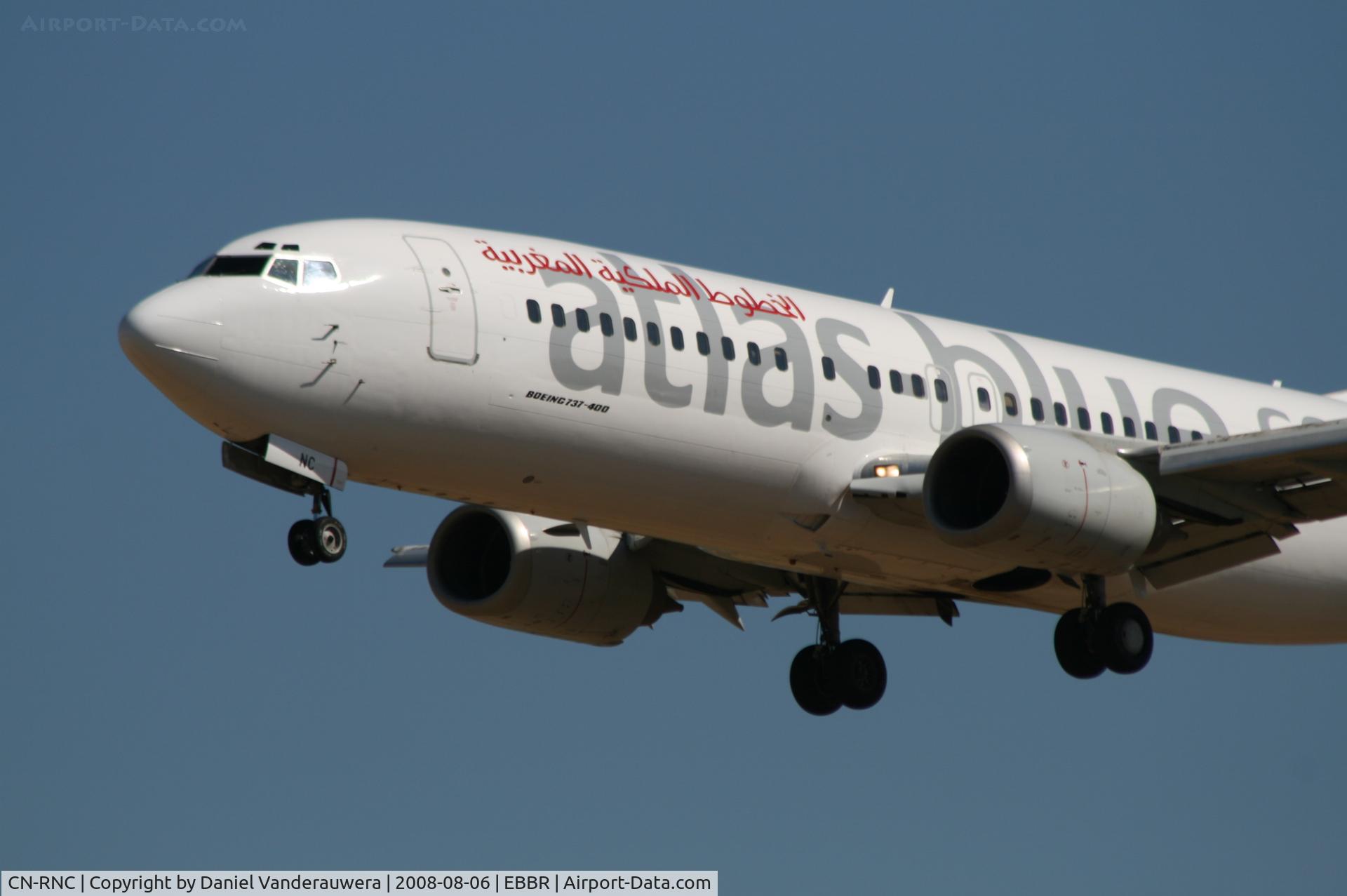 CN-RNC, 1994 Boeing 737-4B6 C/N 26529, descending to rwy 25L