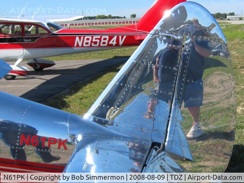 N61PK, 1946 Globe GC-1B Swift C/N 1031, Bare surfaces are polished to a mirror finish. EAA breakfast fly-in at Toledo, OH.
