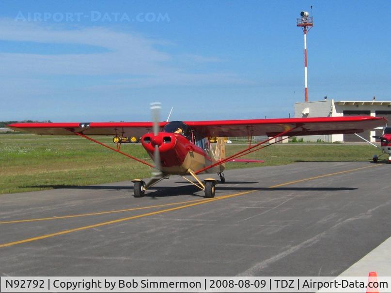 N92792, 1946 Piper PA-12 Super Cruiser C/N 12-238, EAA breakfast fly-in at Toledo, OH.