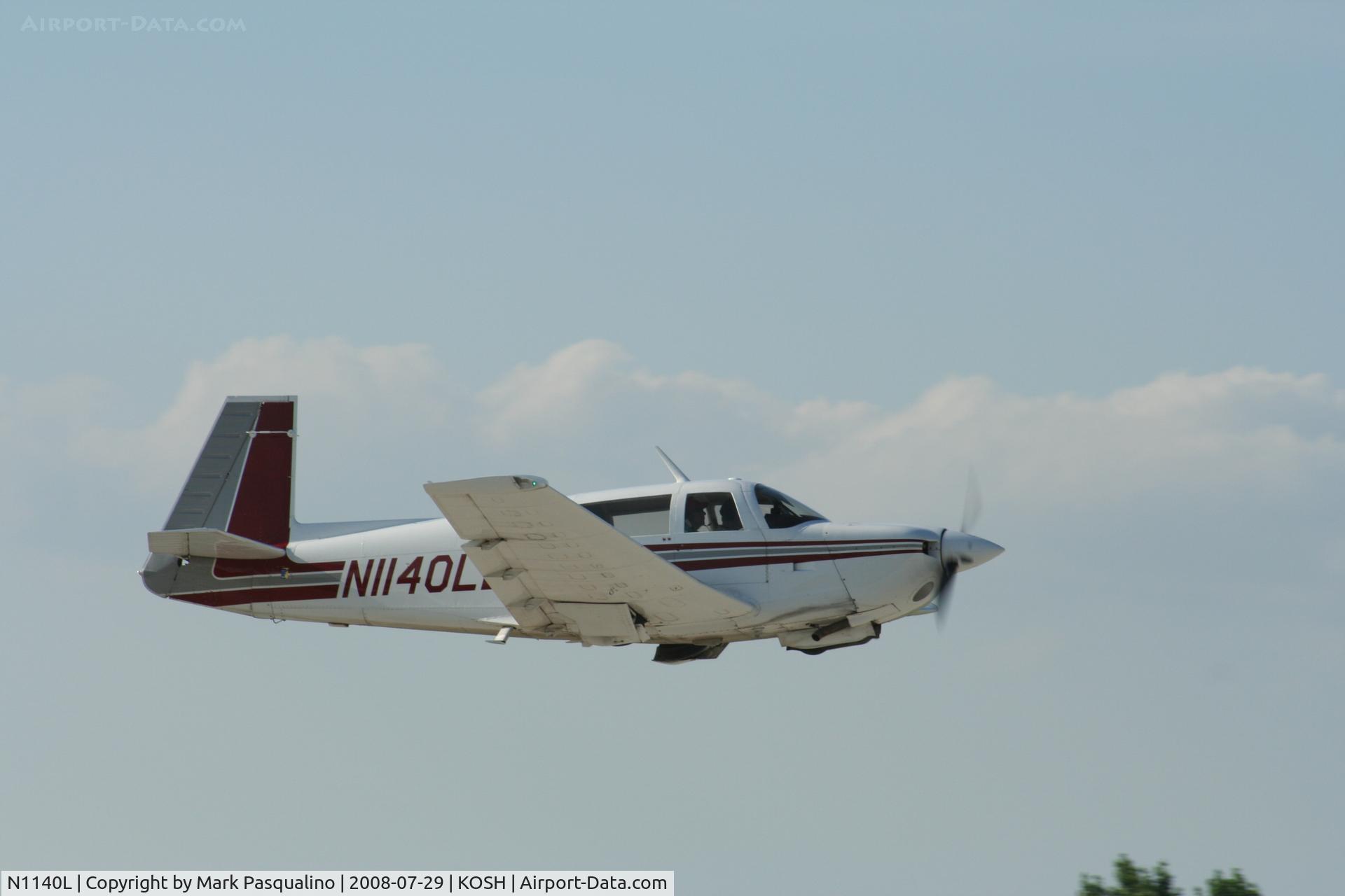 N1140L, 1981 Mooney M20J 201 C/N 24-1158, Mooney M20J