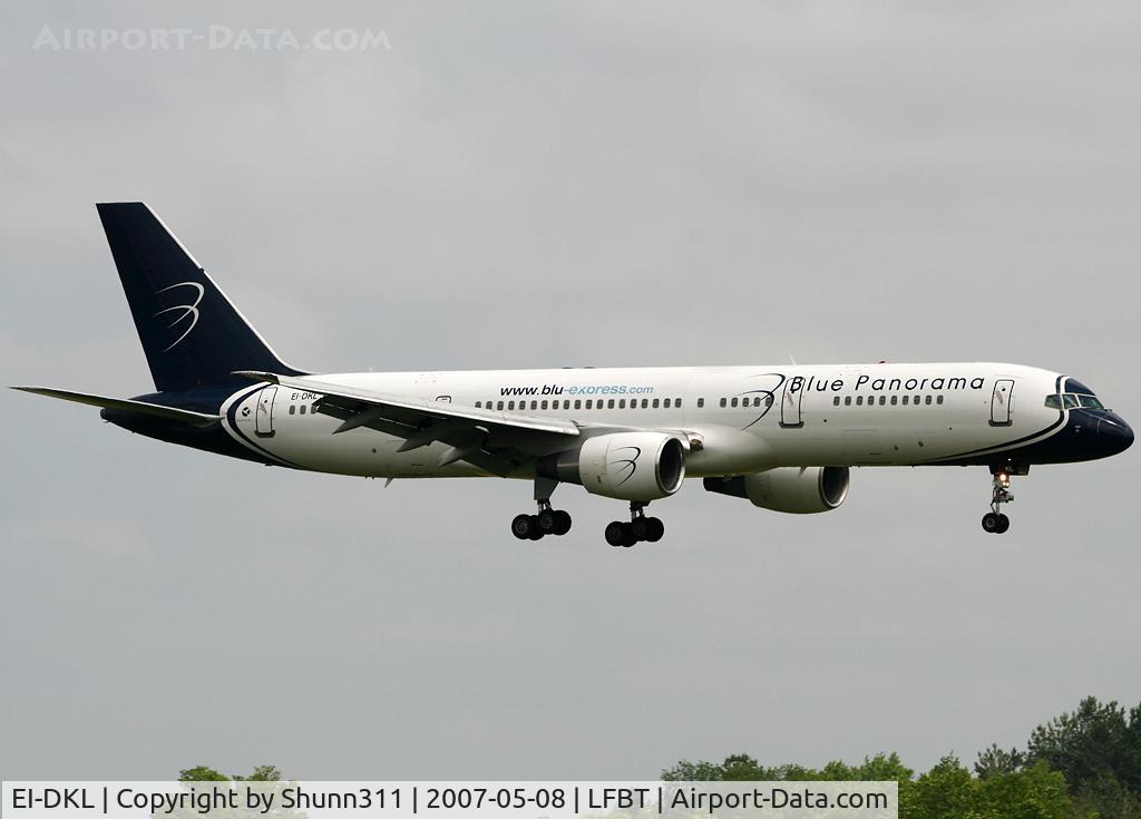 EI-DKL, 1997 Boeing 757-231 C/N 28482, Landing rwy 20