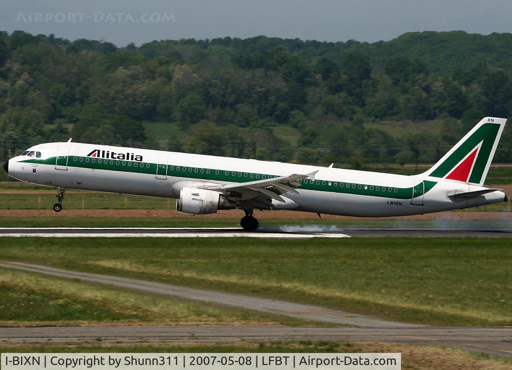 I-BIXN, 1996 Airbus A321-112 C/N 576, Landing rwy 20