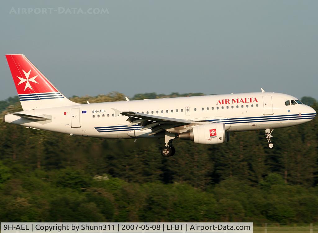 9H-AEL, 2004 Airbus A319-111 C/N 2332, Landing rwy 20