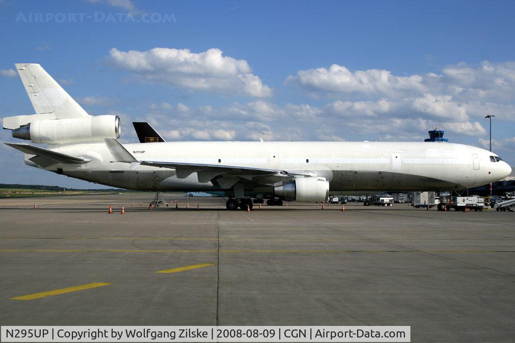 N295UP, 1992 McDonnell Douglas MD-11 C/N 48475, visitor